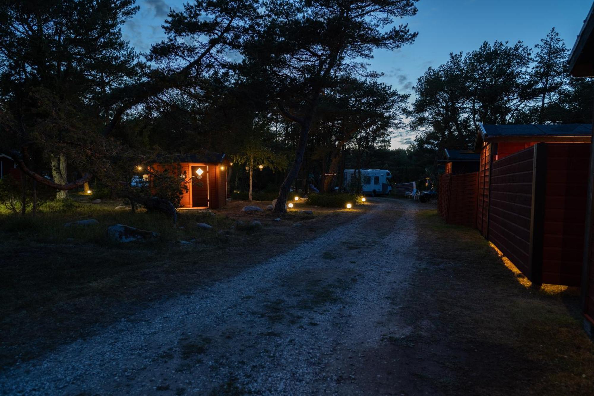 Nissevikens Stugby Villa Havdhem Екстериор снимка